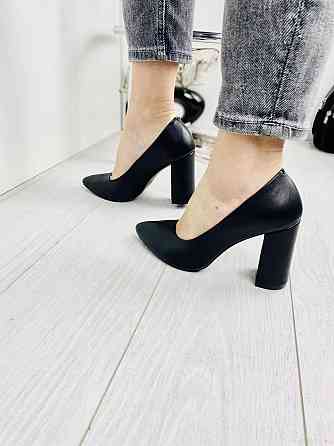 Ilona Туфлі жіночі ILONA чорні натуральна шкіра каблук 9.5 см розміри 36-40 (3192) Коломия