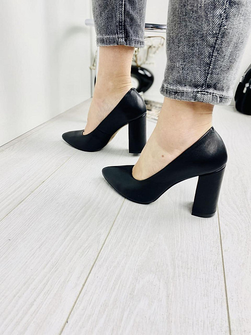 Ilona Туфлі жіночі ILONA чорні натуральна шкіра каблук 9.5 см розміри 36-40 (3192) Коломия - фото 6