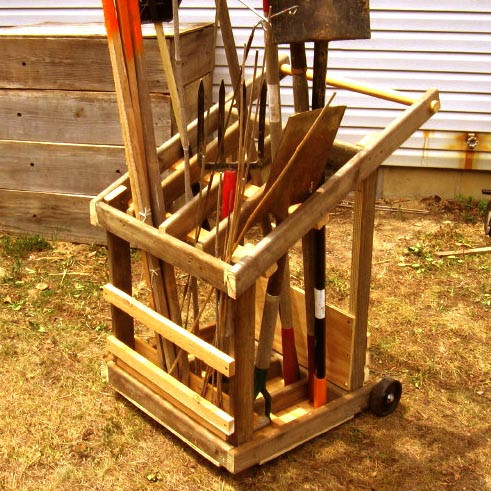 Органайзер для садового инвентаря 