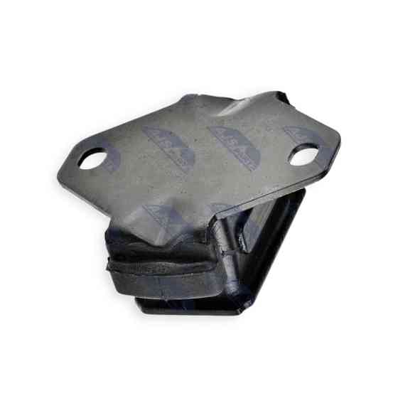 Подушка двигуна автомобіль Toyota Land Cruiser 120 (02-09), Hilux (-02) передня Мукачево