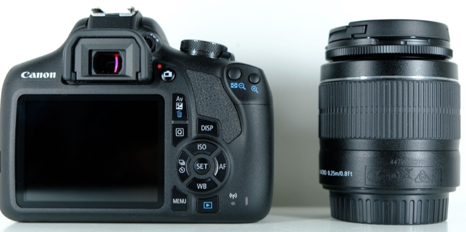 Фотоаппарат Canon 2000D 18-55mm Харьков - изображение 2