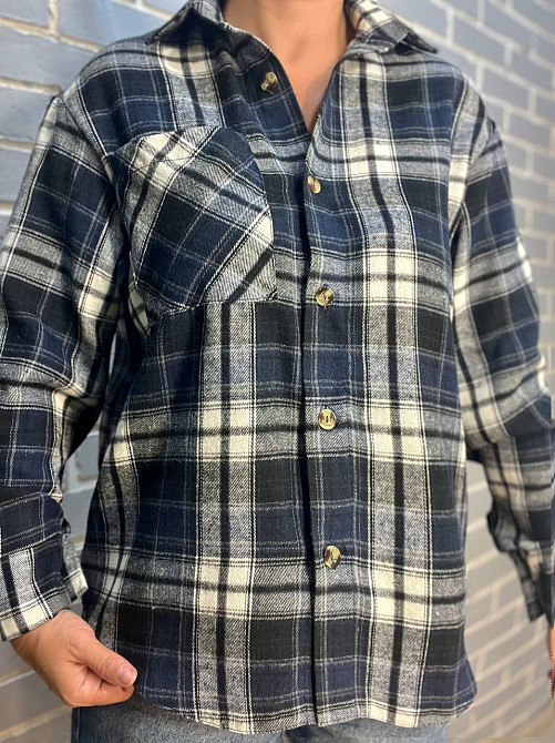 Сорочка жіноча Ariadna 8051 картата оверсайз байкова one size, темно-синій, one size Київ - фото 9