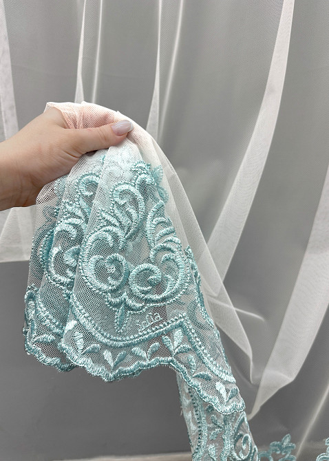 Тюль VR-Textil 1696т Грек-сетка с вышивкой и люрексом Молочный с бирюзовым 300х270 см (42-0737) Киев - изображение 4