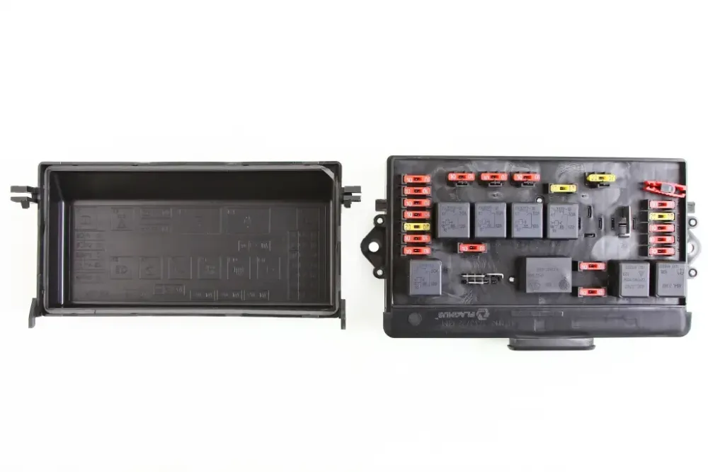 Блок запобіжників 2108 стар. обр. Flagmus (Євро запобіжники) Вінниця - фото 1