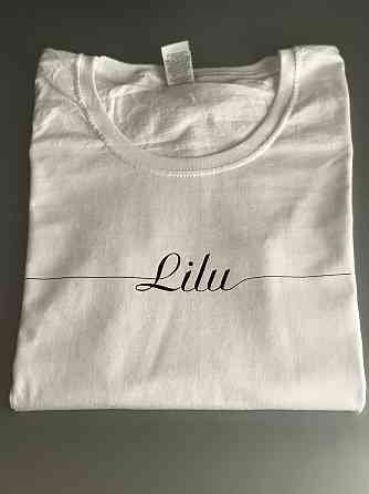 Женская футболка с абстрактным надписью Вашего имени Черновцы