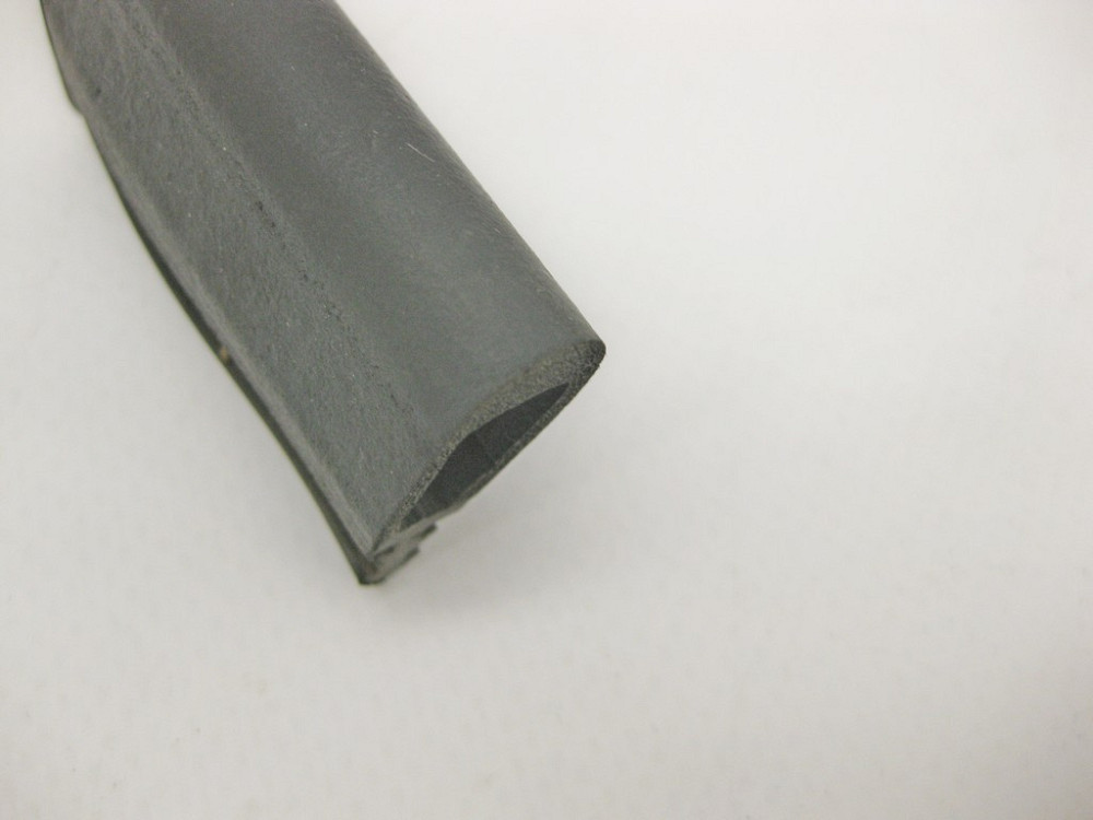 Mercedes-Benz  A1708310098 Ущільнення на пластиці двірників E-Class W210 C-Class W203 CLC Sportcoupe C203 CLK C208 C209 SLK R170 Одеса - фото 6