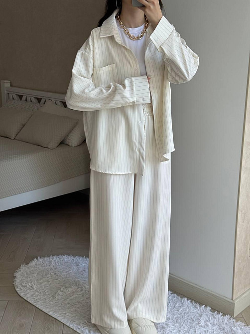 Женский базовый брючный костюм двойка: рубашка и брюки в полоску турецкий тиар 42/46, Молочный Одесса - изображение 2