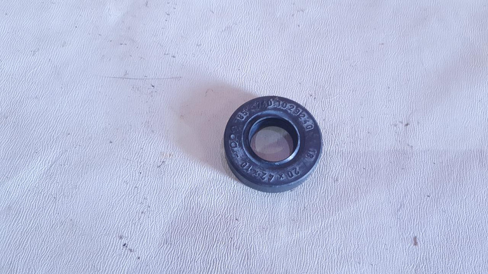 Сальник приводу ТНВД КамАЗ 20х42х10 мм. Харків - фото 1