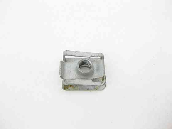 Mercedes-Benz  A0049941445 Скоба кріпильна з різьбленням M6 Одесса