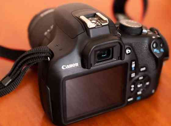 Дзеркальний Фотоаппарат Canon EOS 1200D з рідним об’єктивом 18-55мм. Киев