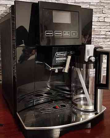 Кофемашина Delonghi ESAM 5708 S Perfecta . Киев