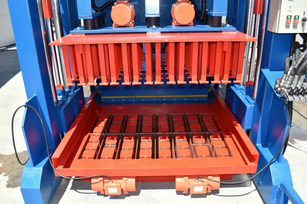 Вибропресс мобильный Svemlo Sumab 4800. Харьков - изображение 5