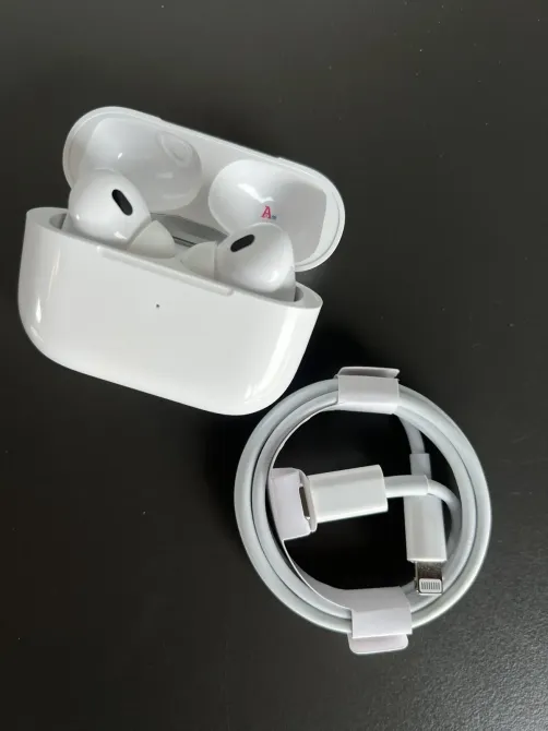 Набор 5 в 1 часы + наушники + беспроводной павербанк + кабель для беспроводной зарядки телефона + зарядное устройство Коломия - фото 4