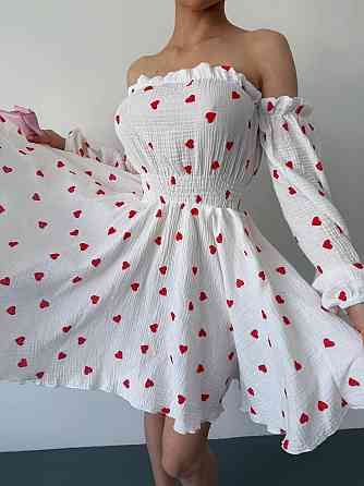 Жіноча романтична міні сукня у сердечки з відкритими плечами муслін 100% бавовна Одеса