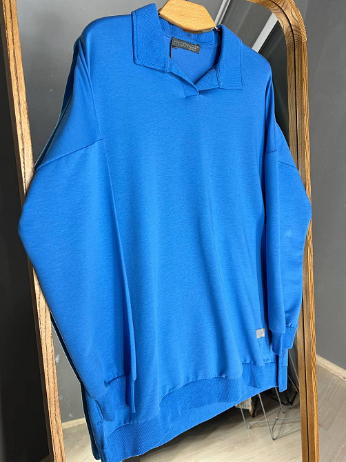 Свитшот женский My city 8054 удлиненный с воротничком разрезы по бокам оверсайз 48 , синий, 48 Киев - изображение 18