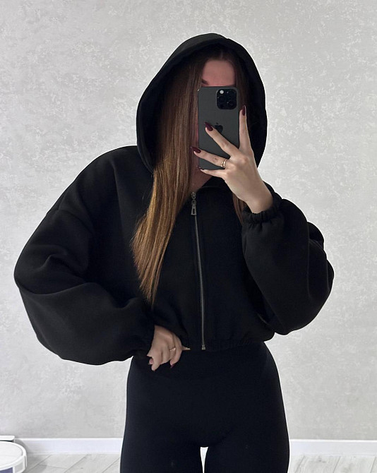 Жіноча стильна та тепла зіп-худі оверсайз тринитка на флісі Чорний Одеса - фото 1
