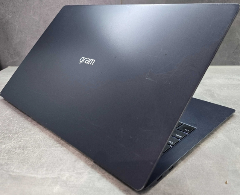 Ноутбук LG Gram SuperSlim Core i7-13gen / OLED / 16Gb / 500Gb. Київ - фото 4