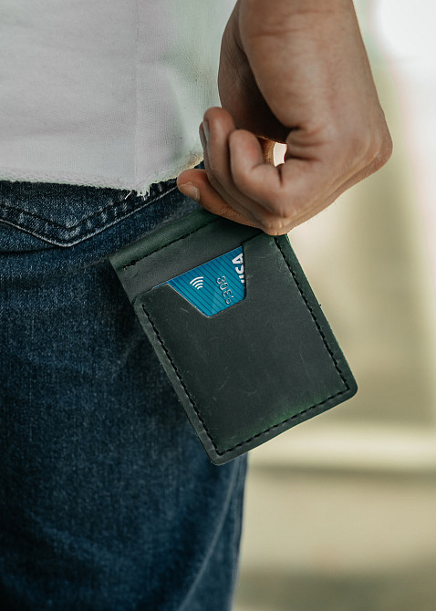 Чоловічий гаманець із натуральної шкіри, чорний місткий гаманець, чоловічий на кнопці гаманець із Crazy HorseMasterSem Київ - фото 3