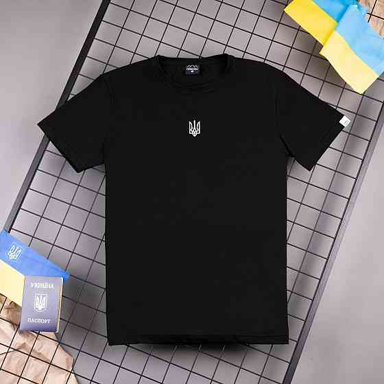 Футболка мужская однотонная чёрная Pobedov Peremoga - Герб біла вишивка Киев