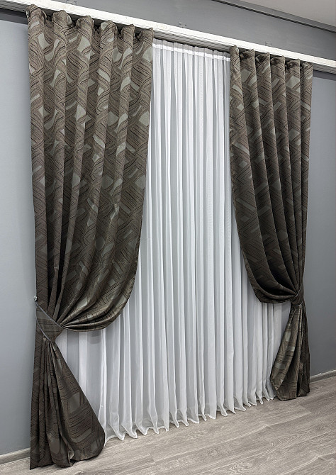 Комплект готовых штор VR-Textil Жаккард Mystery № 1626ш Капучино 150х290 см 2 шт (33-0549) Киев - изображение 3