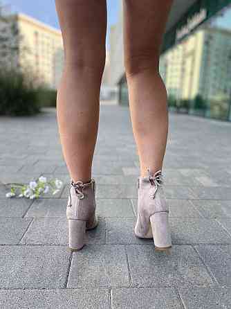 SANTINI Женские черевики SANTINI пудра замша натуральная высота 10см каблук 9.5см размеры 36р. Коломыя
