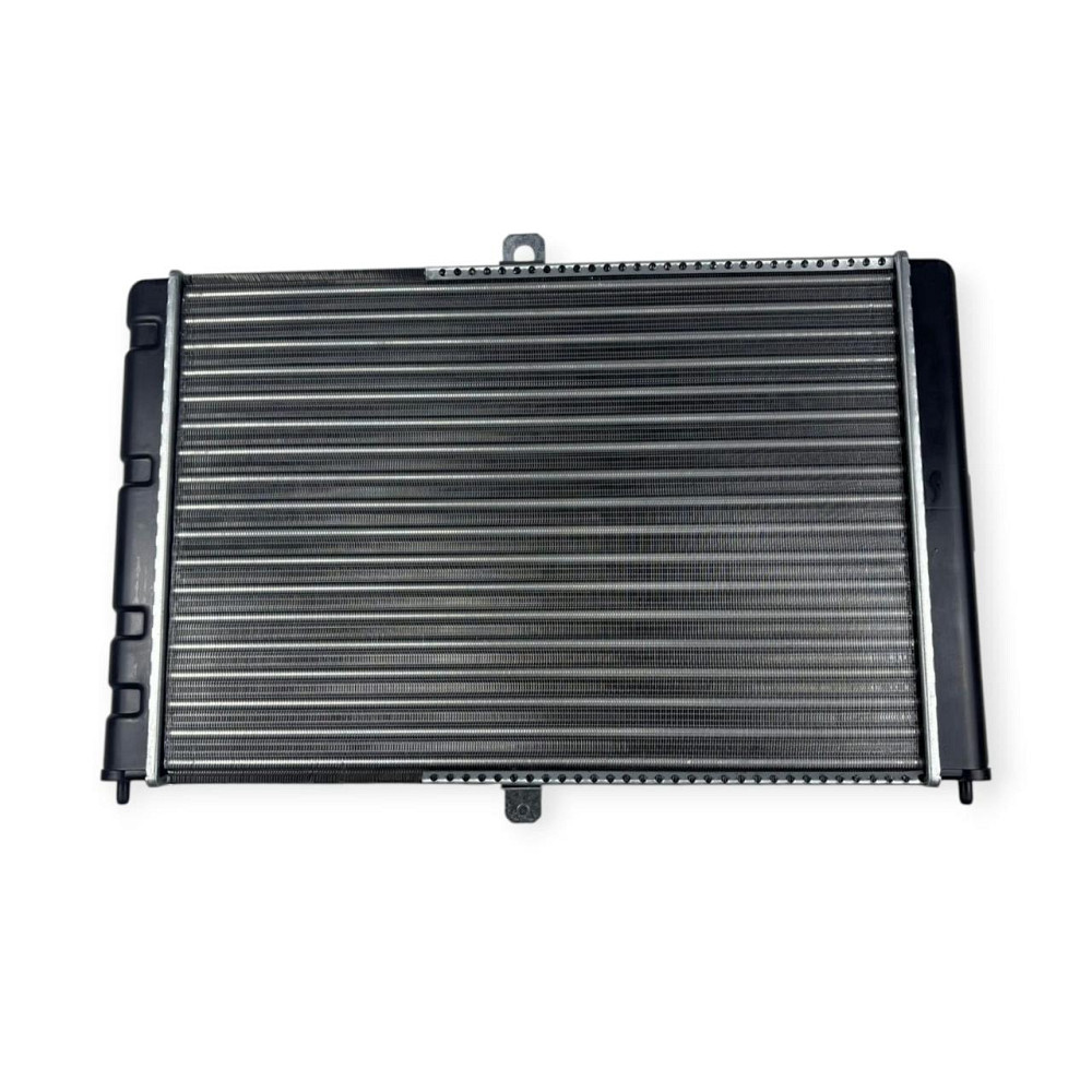 Радиатор двигателя 2108, 2109, 21099, 21082, 2113-2115 инжектор охлаждения Мукачево - изображение 1