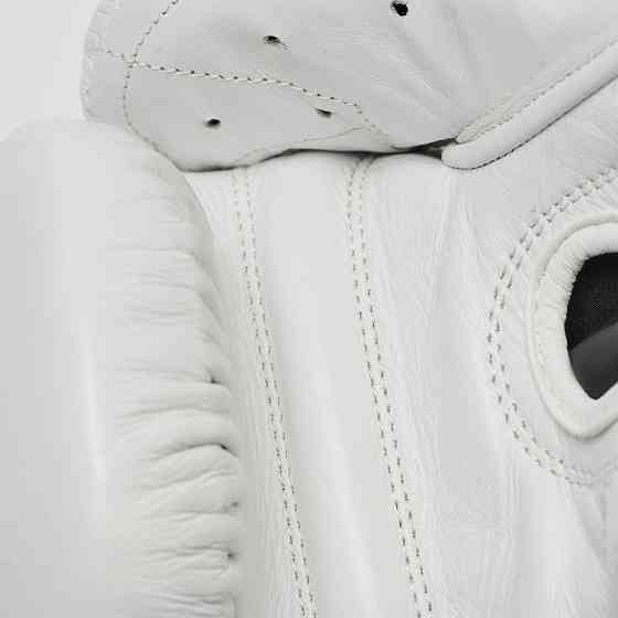 Боксерські рукавички Leone Greatest White 12 ун. Кам'янське