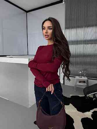 Жіноча романтична кофта з відкритою спиною з віскози Одеса