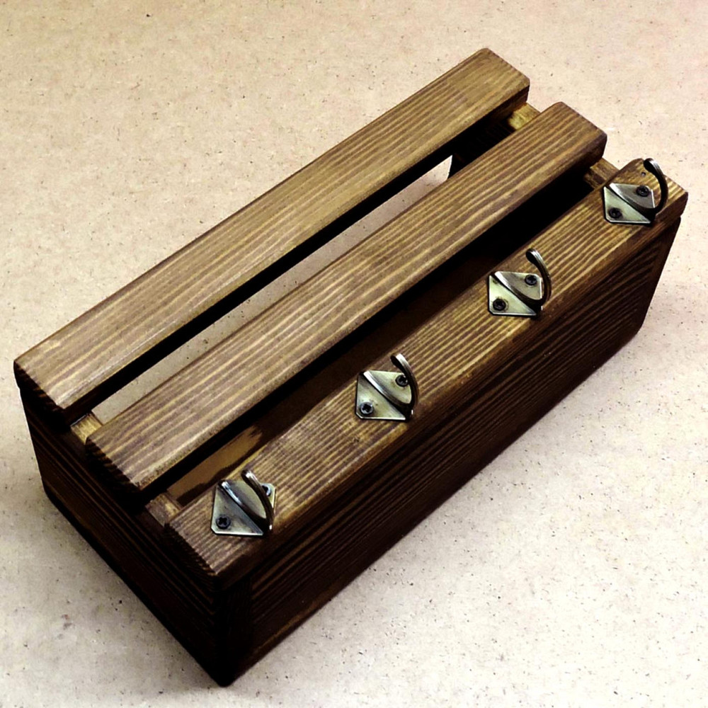 Ключница деревянная 