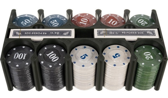 Набір для техаського покеру 200 жетонів та 2 колоди з килимком Iso Trade (600) Нововолинськ - фото 2