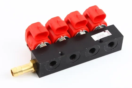 Форсунка ГБО Valtek 3 Ом (4 шт. с рейкой, штуцерами, амортизаторами, с жиклерами) Винница