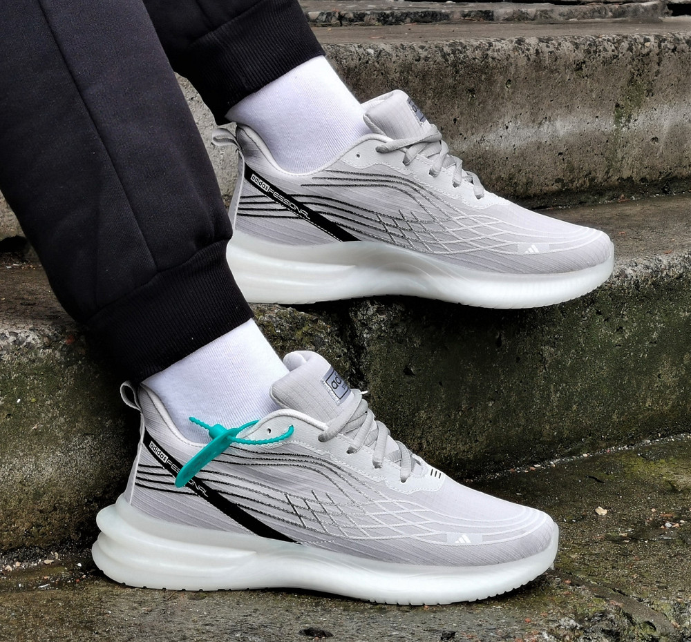 Кроссовки Adidas Серые Мужские Адидас Изи Boost (размеры: 40,41,42,43,44) Днепр - изображение 8