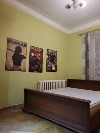 Здам 2 кімнатну сталінку пр. Перемоги Шулявка (Польовий пров.) метро Шулявська Київ
