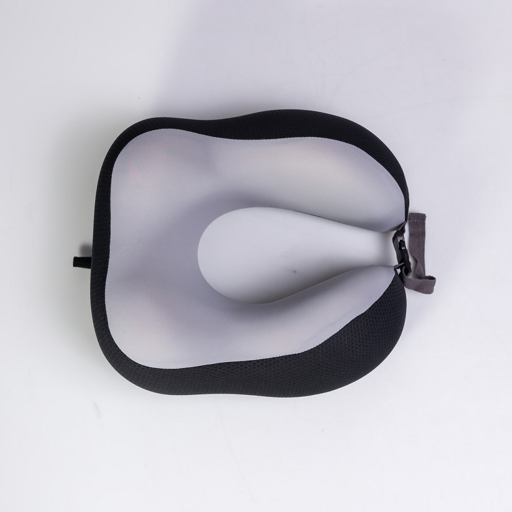 Подушка для шиї Camelback U-подібна з охолоджуючим ефектом чорний HP-56-19B Коломия - фото 1