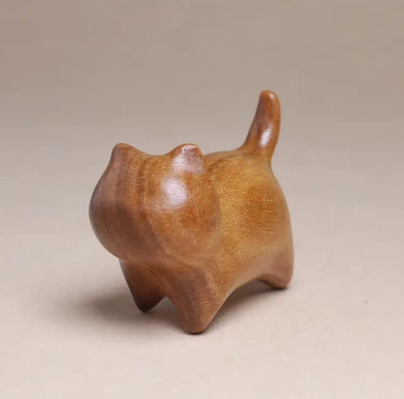 Декоративна фігурка кота з сандалового дерева 5×4 см Київ - фото 3