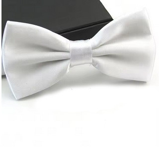 Метелик для хлопчика до чорної сорочки білий Київ - фото 1