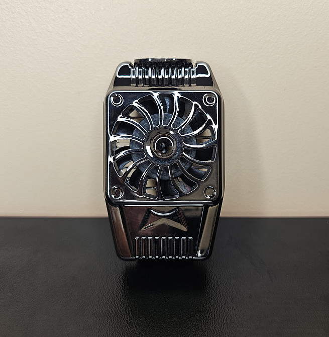 Кулер для телефона з підсвіткою Клевань - фото 1