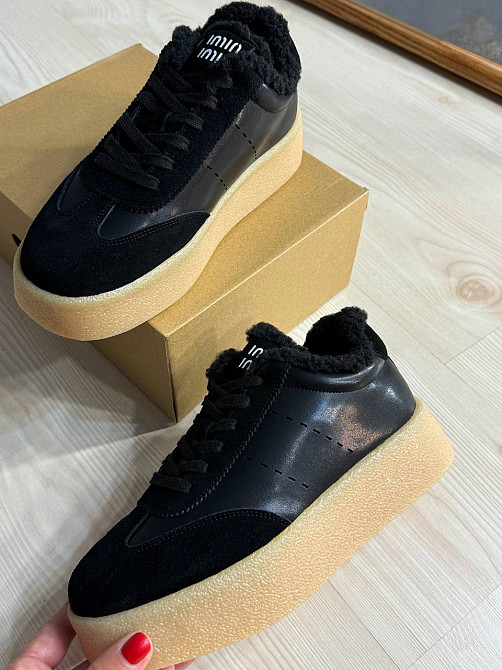 Кеди жіночі Hengji 632-1 утеплені шкіряні з замшею на хутрі чорні, 36, 23 см Київ - фото 13