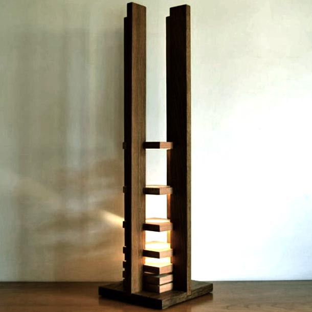 Светильник настольный 