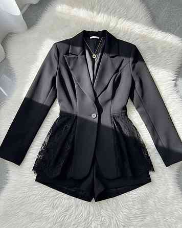 Женский стильный костюм двойка: жакет с кружевом и шорты костюмка 46/48 Одесса