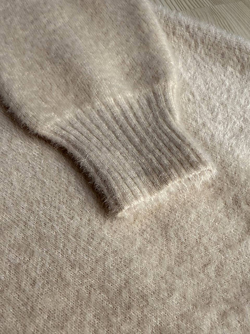 Светр жіночий Fancy Matinee 5977 ангора базовий, бежевий, one size Київ - фото 2