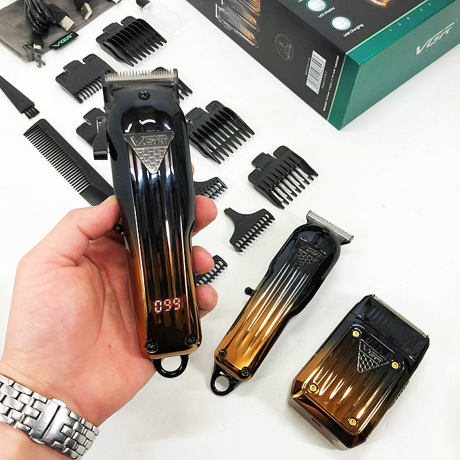 Комплект VGR 3 в 1 V-644 акумуляторна машинка для стрижки, триммер та MW-369 електробритва шейвер Київ - фото 9
