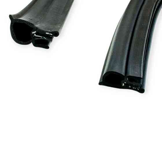 Уплотнитель Опель Виваро 01- задней двери, ляды двери Мукачево