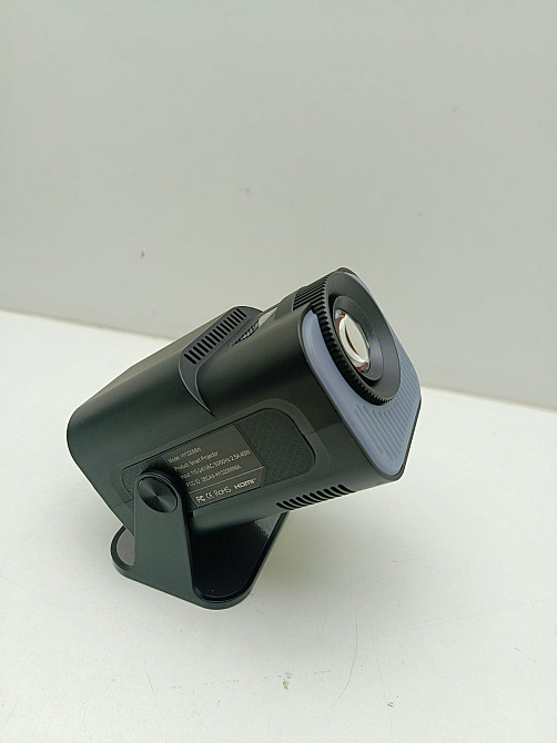 Портативний міні-проектор Smart HY320 Mini (товар вживаний) Луцк - изображение 1