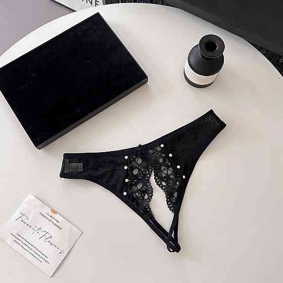 Трусики с разрезом и бусинами кружевные 42-44 черный Киев