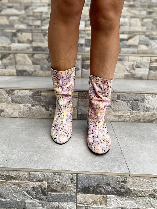 Nivelle Напівчоботи жіночі NIVELLE примула пудра шкіра натуральна висота 21 см обхват 32-34 см Коломыя - изображение 7