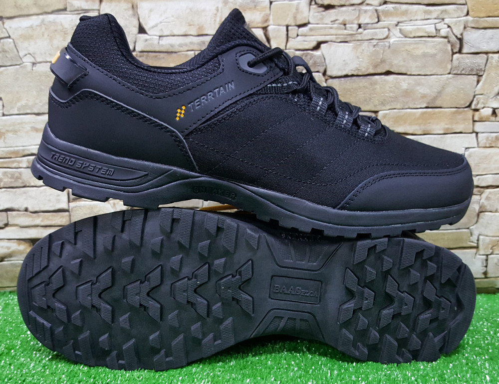 Мужские демисезонные кроссовки BaaS Terrtain,производство Польши Киев - изображение 1