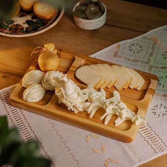 Дошка для подачі дерев'яна 30×20 см прямокутна на 3 секції, ясен T31W200 Коломия