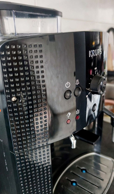 Кофемашина: Krups EA81 Black. Харьков - изображение 2