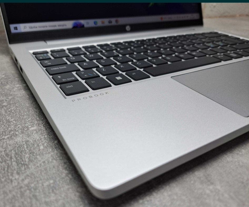 Ноутбук: HP ProBook 440 G9 i3-1215U 8 Gb. RAM SSD 128Gb. 14